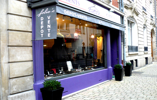 Folies dépôt vente Reims Vitrine 02