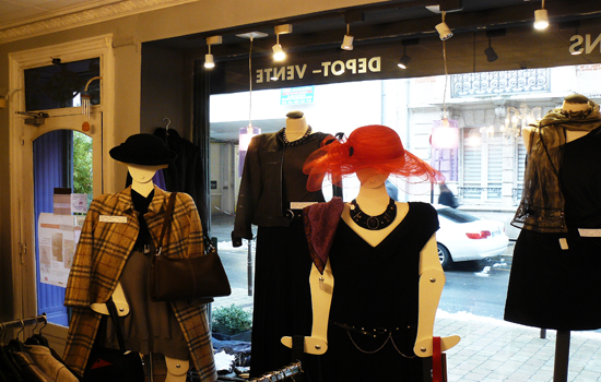 Folies dépôt vente Reims Chapeau